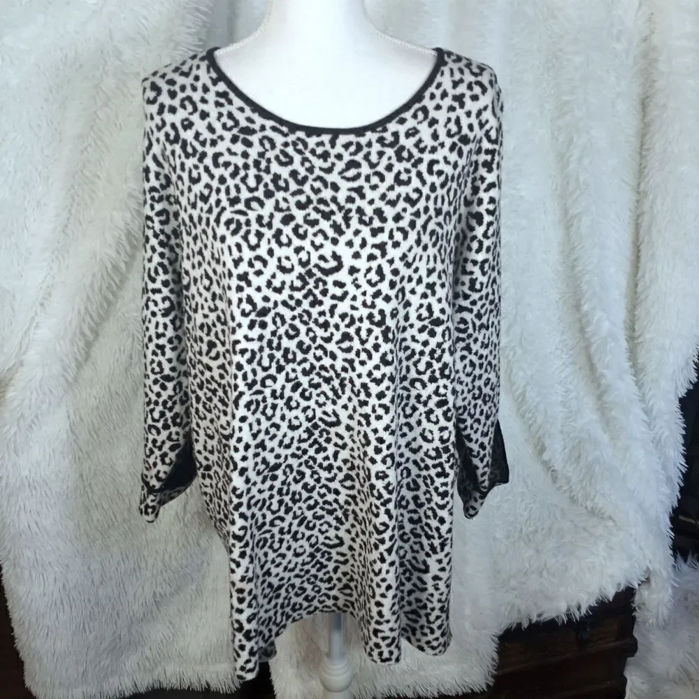 CYNTHIA ROWLEY BLACK WHITE ANIMAL PRINT 3/4 SLEEVE SWEATER PLUS SIZE 3X EUC.